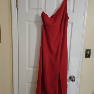 Red One-Shoulder Maxi Dress – Dani Max – Size 6 – Elegant Formal / Evening Dress